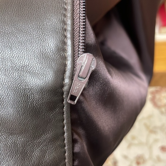 Vintage Christian Dior full length leather coat - Picture 8 of 8